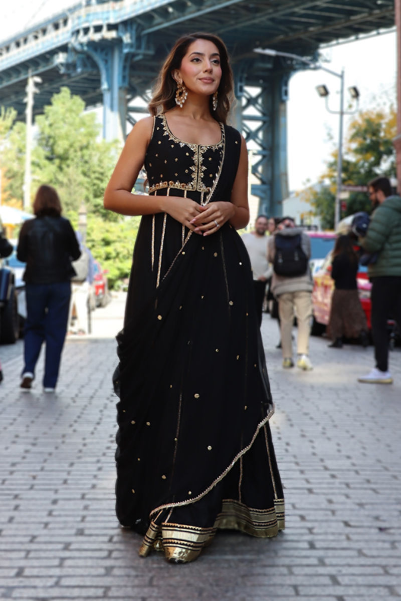 Picture of Sana Khan in Divya