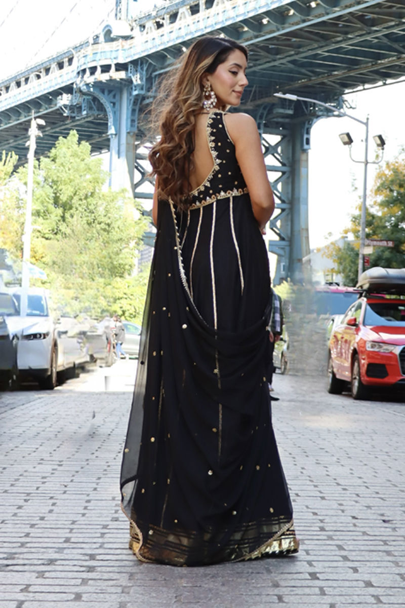 Picture of Sana Khan in Divya