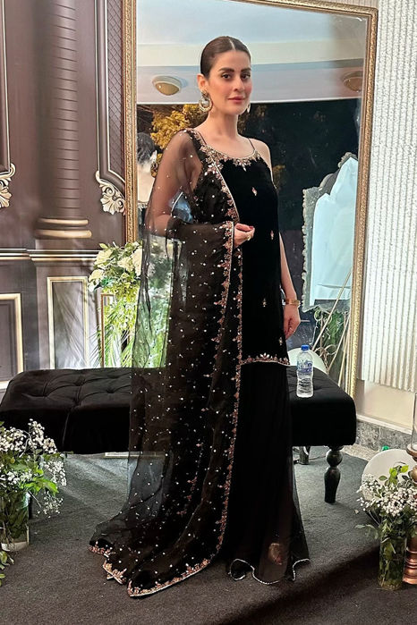 Picture of Amna Malik in Zohra