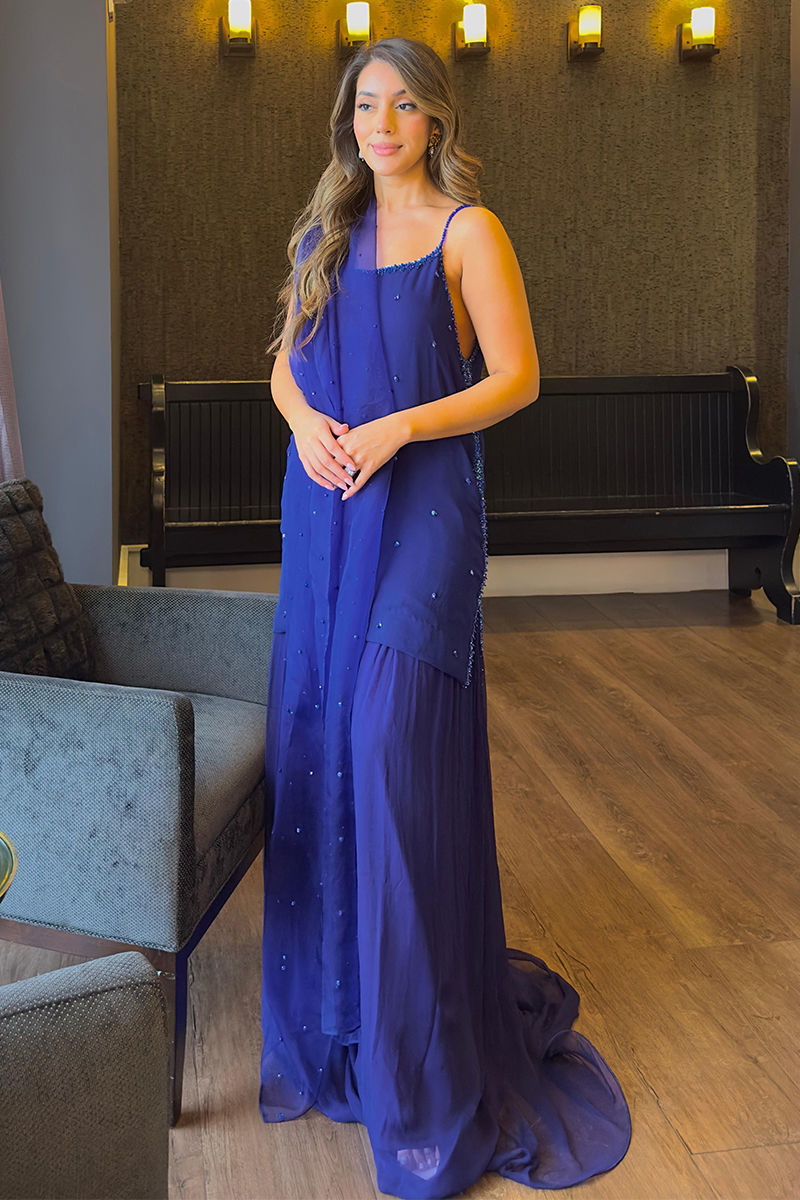 Picture of Sana Khan in Lara