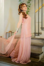 Picture of Sumbul Iqbal in Lara