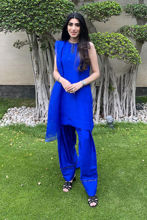 Picture of Mariyam in Ezra