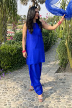 Picture of Nadia Zahid in Ezra