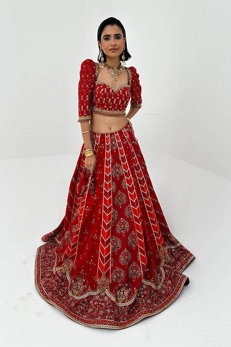 Picture of Nashrah in Rafia