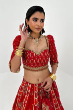 Picture of Nashrah in Rafia