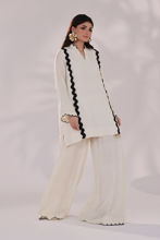 Picture of Ziggy - White