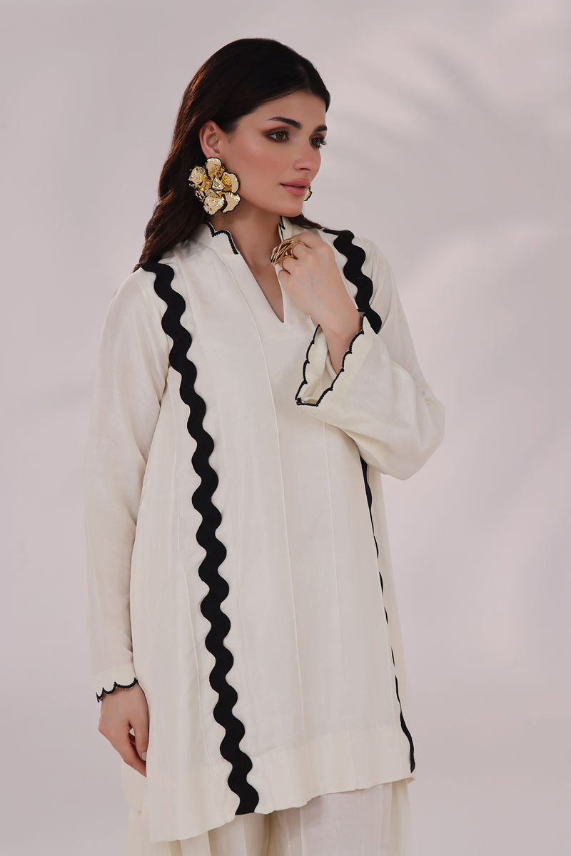 Picture of Ziggy - White