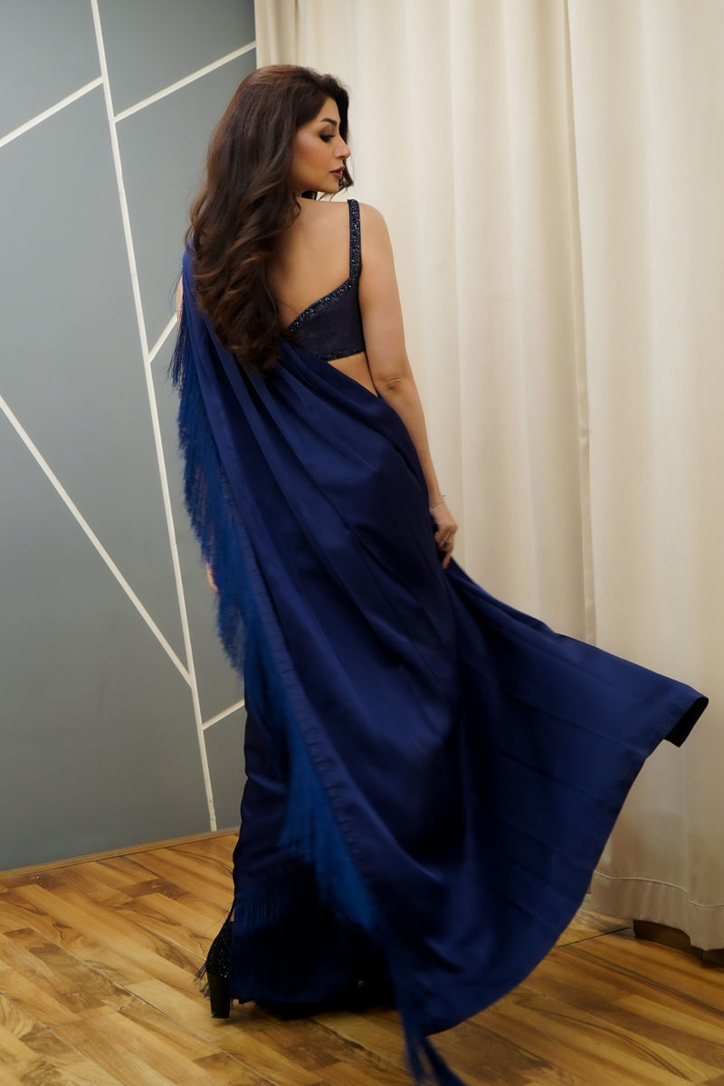 Picture of Zoya Nasir in Gina