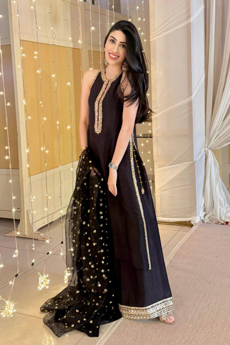 Mariyam D. Rizwan In Janan